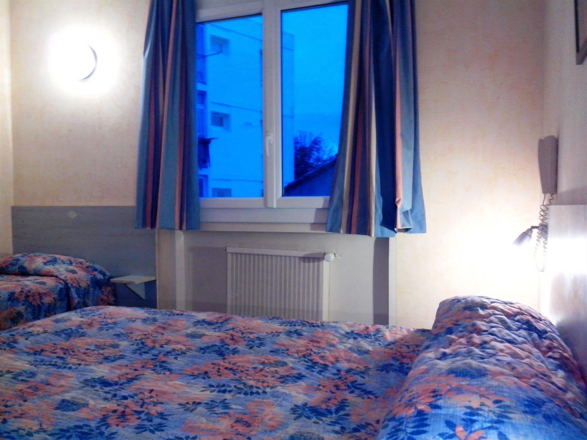 Hotel La Rotonde 3*